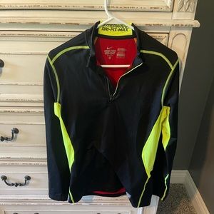 Nike hyperwarmth half zip and compression leggings